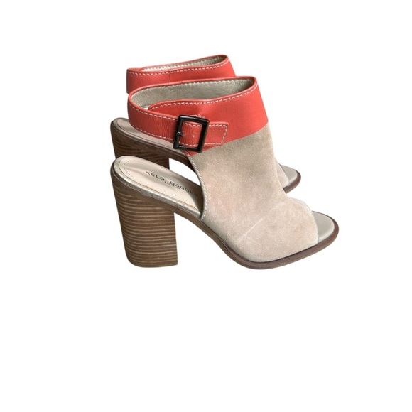 Kelsi Dagger Brooklyn KBD - Coral and Tan Heels with Chunky Wooden Heel Sz 8 - Picture 1 of 12
